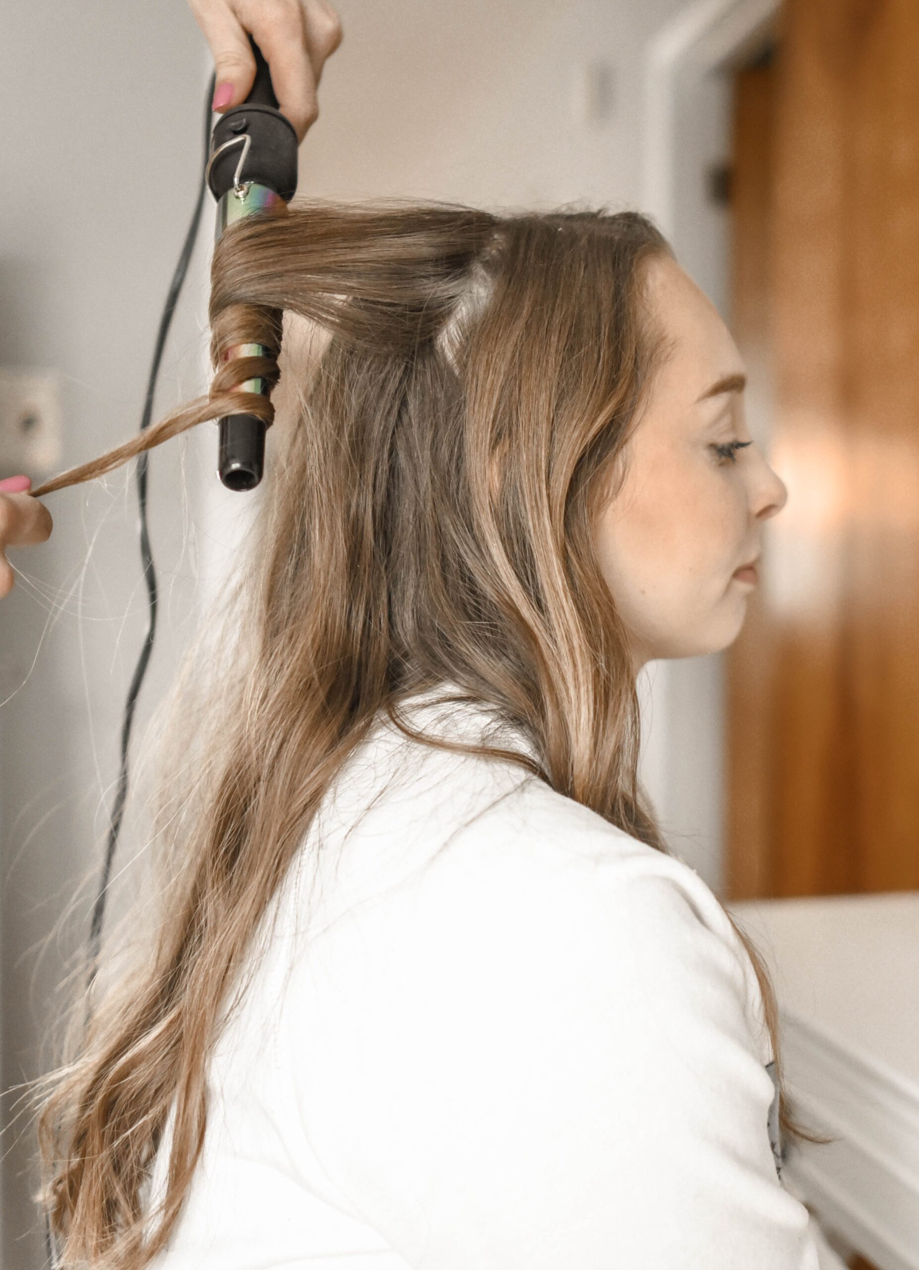 Hairdressing Jobs in the UK for Foreigners